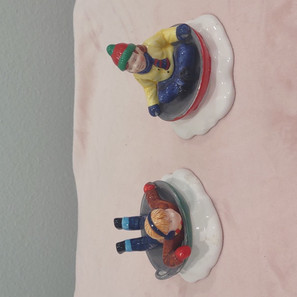 Department 56 Round and Round We Go Figurines